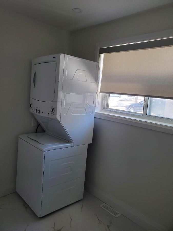 Apartmán Maxwell Esabu Toronto Exteriér fotografie