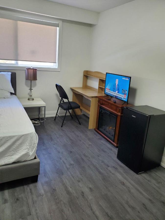 Apartmán Maxwell Esabu Toronto Exteriér fotografie